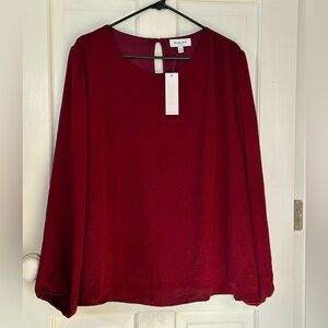 NWT Gilli burgundy blouse with keyhole back and elastic cuffs - size 2X